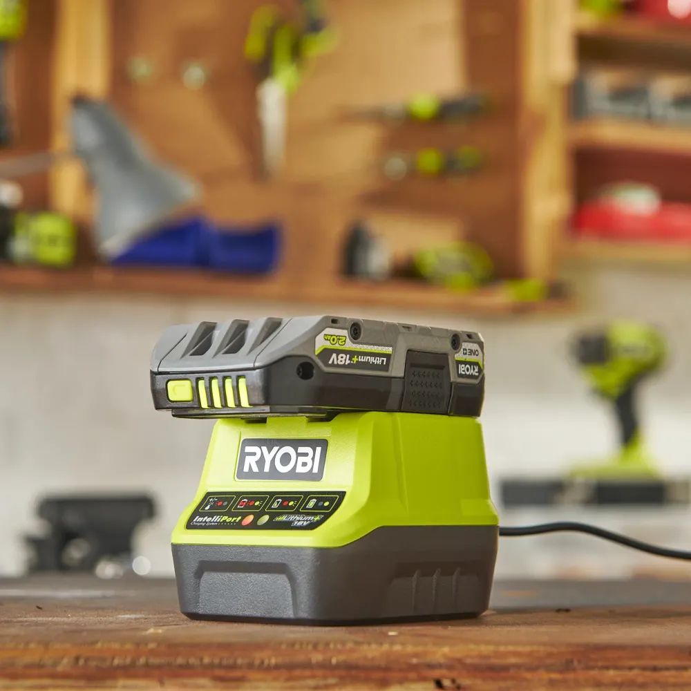 Zestaw energetyczny Ryobi RC18120-120C 18V 2Ah