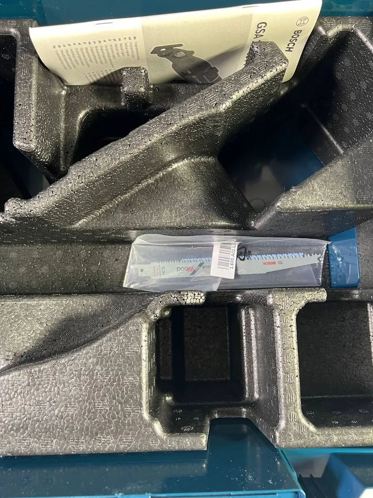 Akumulatorowa pilarka szablasta Bosch GSA 18V-28 18 V ( 06016C0001 ) BITURBO Brushless + L-Boxx - bez akumulatora, bez ład...