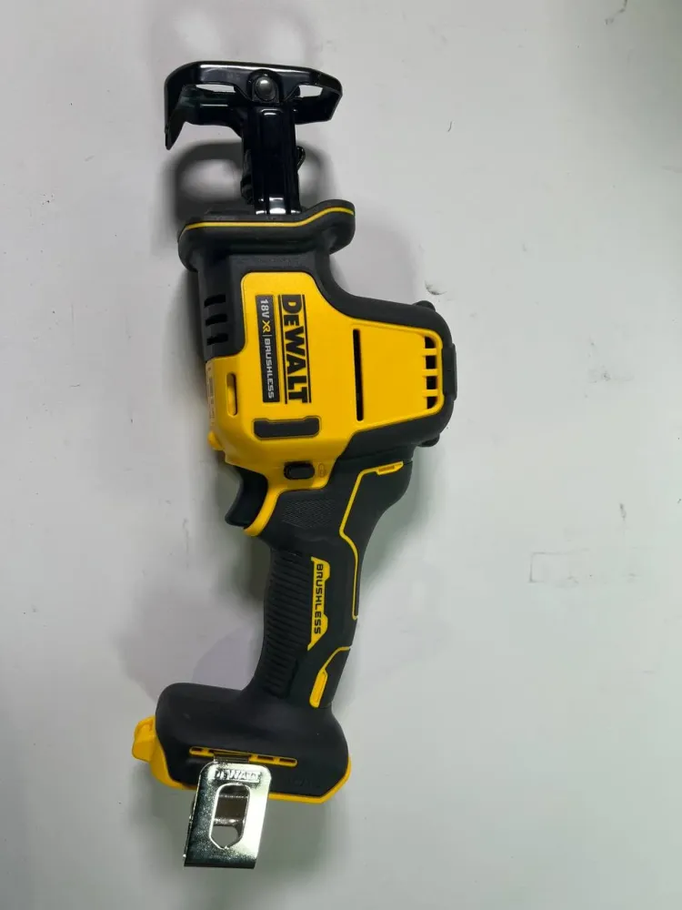 Akumulatorowa pilarka szablasta DeWalt DCS 369 NT 18 V + TSTAK - bez akumulatora, bez ładowarki