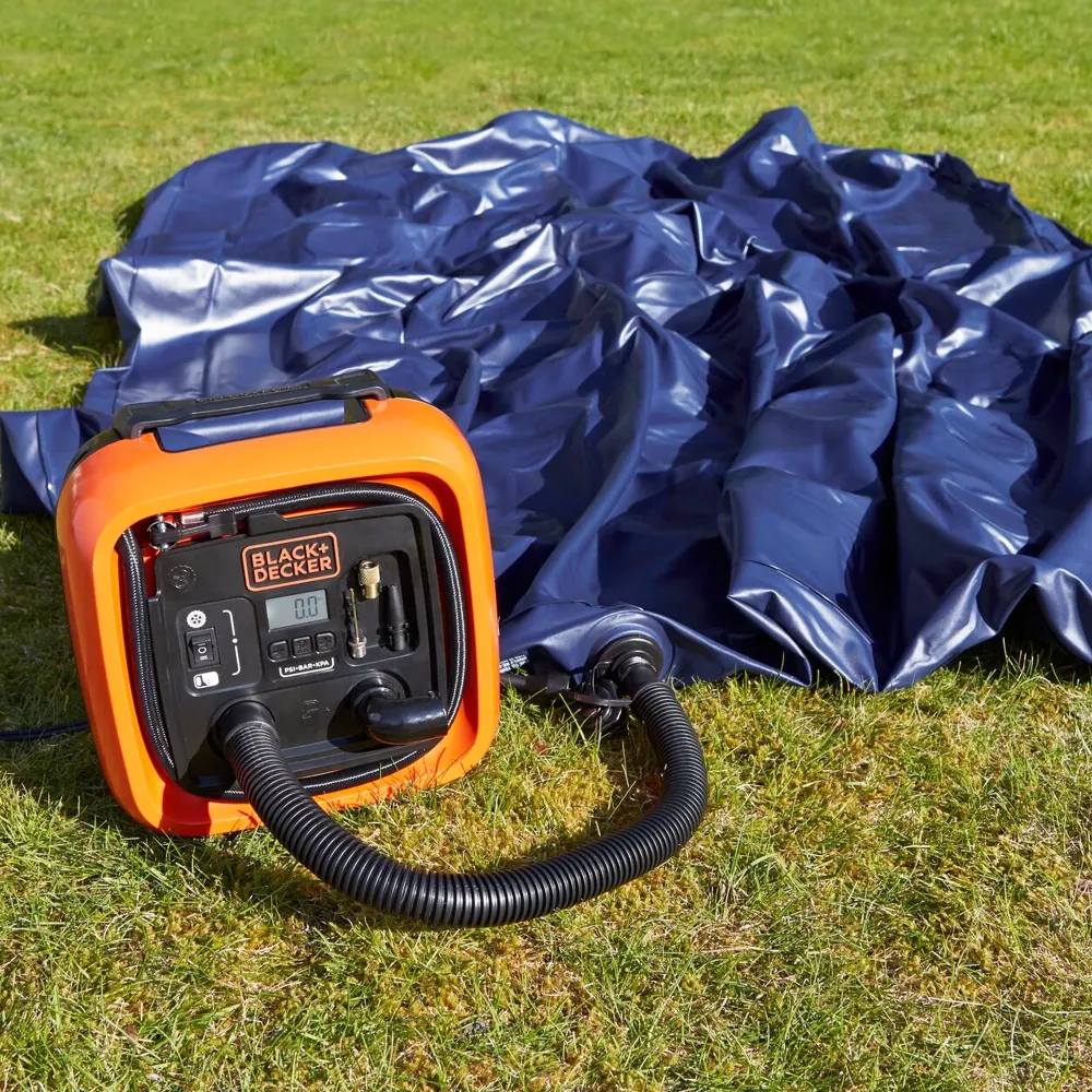 Kompresor przenośny Black+Decker ASI400-XJ BLACK & DECKER