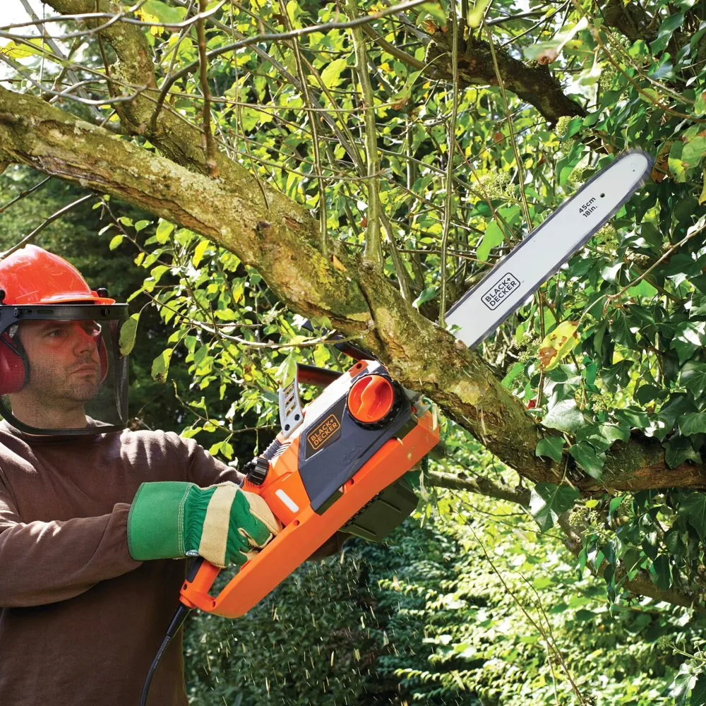 Pił elektryczna Black+Decker BECS2245-QS 2200W BLACK & DECKER