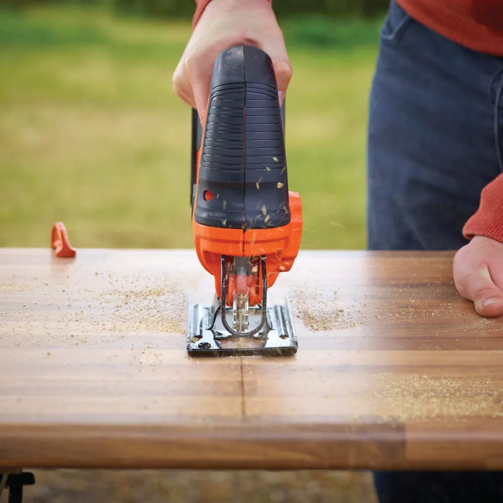 Pił szablasta Black+Decker BDCJS18-QW 18 V 2 Ah BLACK & DECKER