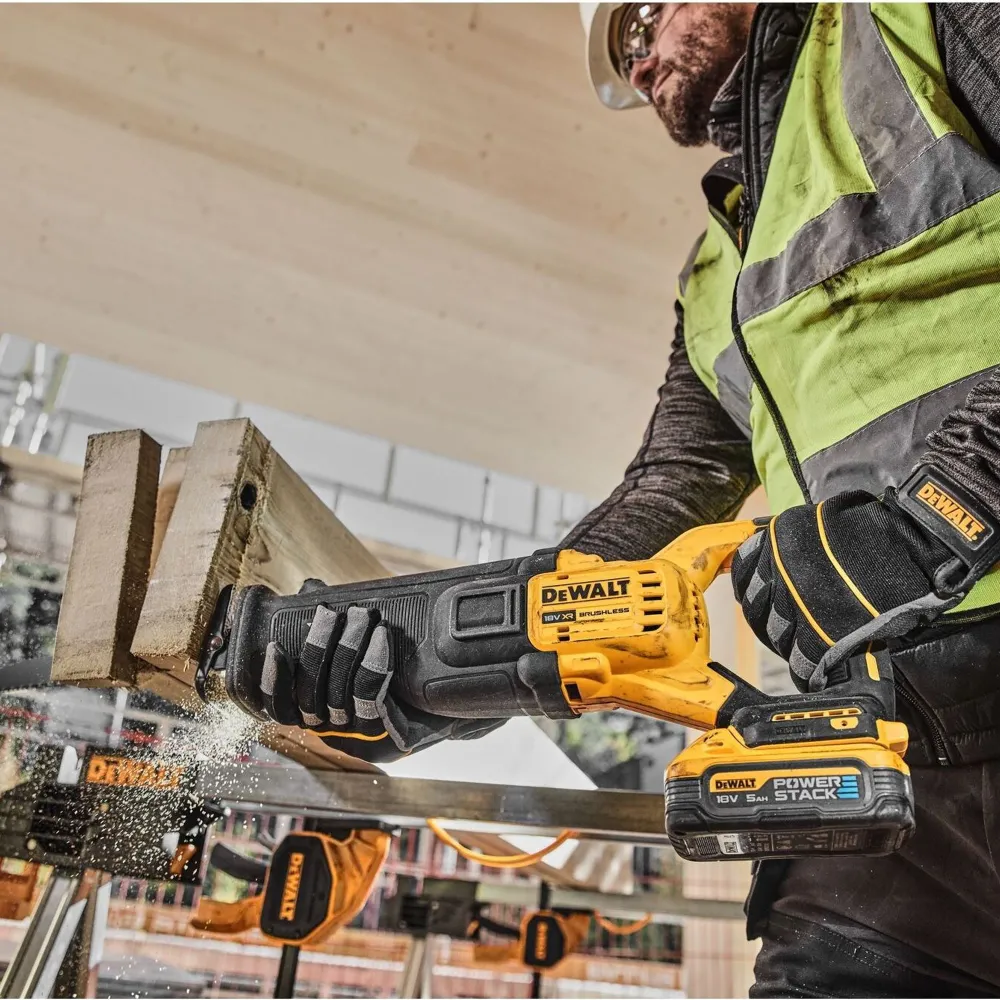 Dewalt DCS386H2T-QW 18 V 5 Ah bezszczotkowa pił uniwersalna