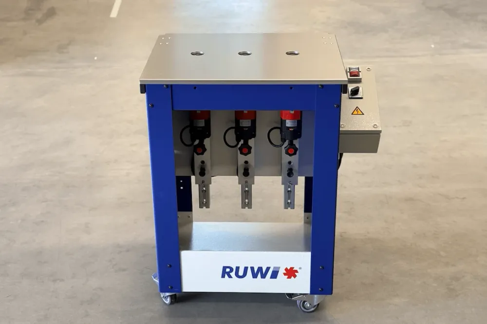 Stół frezarski RUWI Classic – prototyp pokrywy