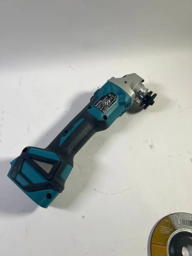 Makita DGA 513 Z Akumulatorowa szlifierka kątowa 18 V 125 mm bezszczotkowa Solo - bez akumulatora, bez ładowarki
