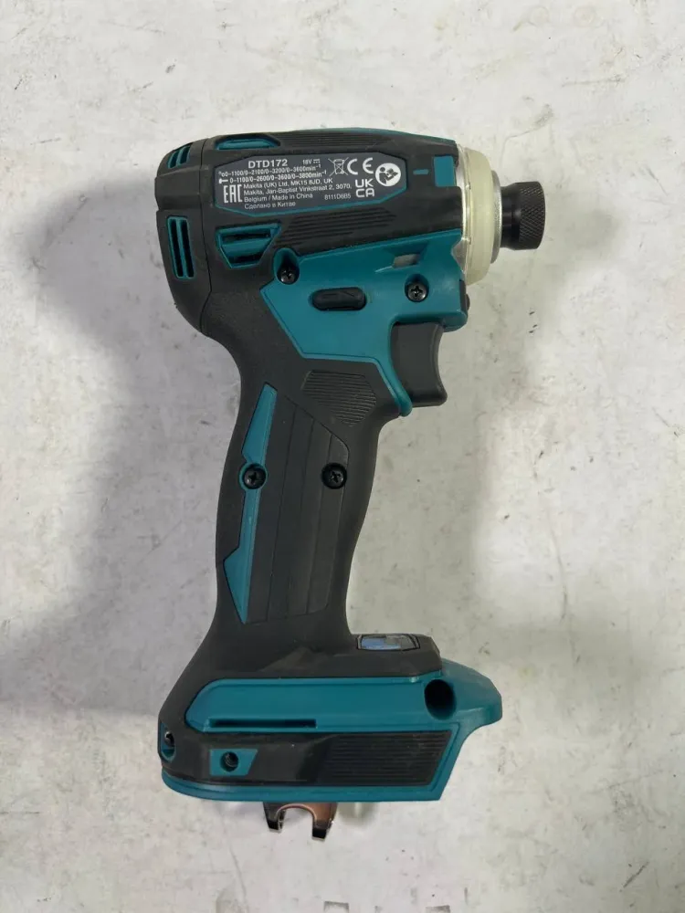 Makita DTD 172 Z Akumulatorowy klucz udarowy 18 V 180 Nm 1/4" Brushless Solo - bez akumulatora, bez ładowarki
