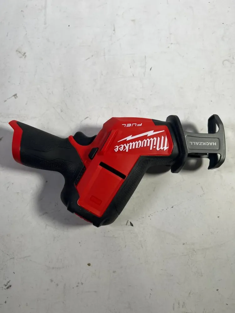 Milwaukee M12 CHZ-0 Akumulatorowa pilarka szablasta 12 V bezszczotkowa ( 4933446960 ) Solo - bez akumulatora, bez ładowarki