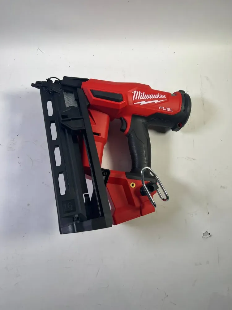 Milwaukee M18 FN16GA-0 Gwoździarka akumulatorowa 18 V 32 - 64 mm bezszczotkowa Solo - bez akumulatora, bez ładowarki