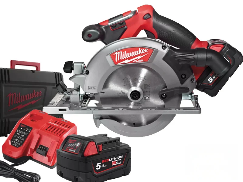 Milwaukee pił tarczowa 18 V 165 mm akumulatorowa z 2 akumulatorami 5.0 Ah M18 CCS55