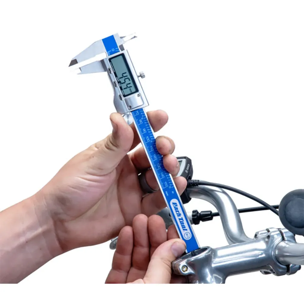 Suwmiarka z odczytem cyfrowym PARK TOOL DC-2