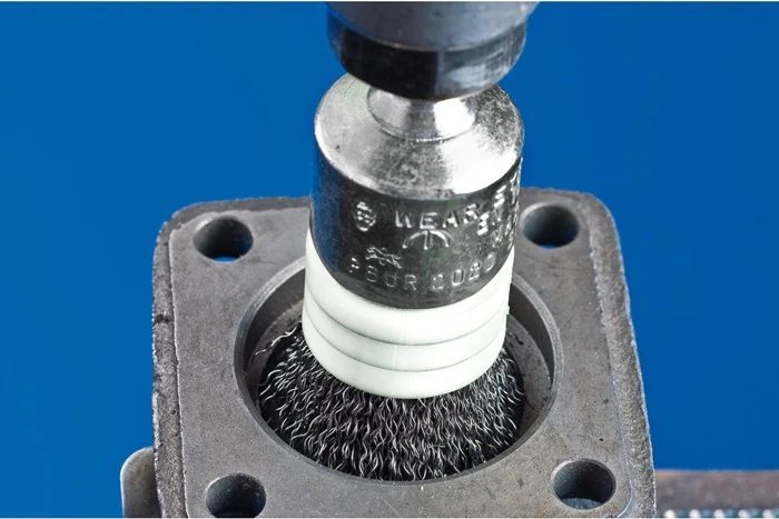 Szczotka PFERD PBUR INOX ( 8000432670 ) Ø 13 mm grubość drutu 0,2 mm 15000 min-¹