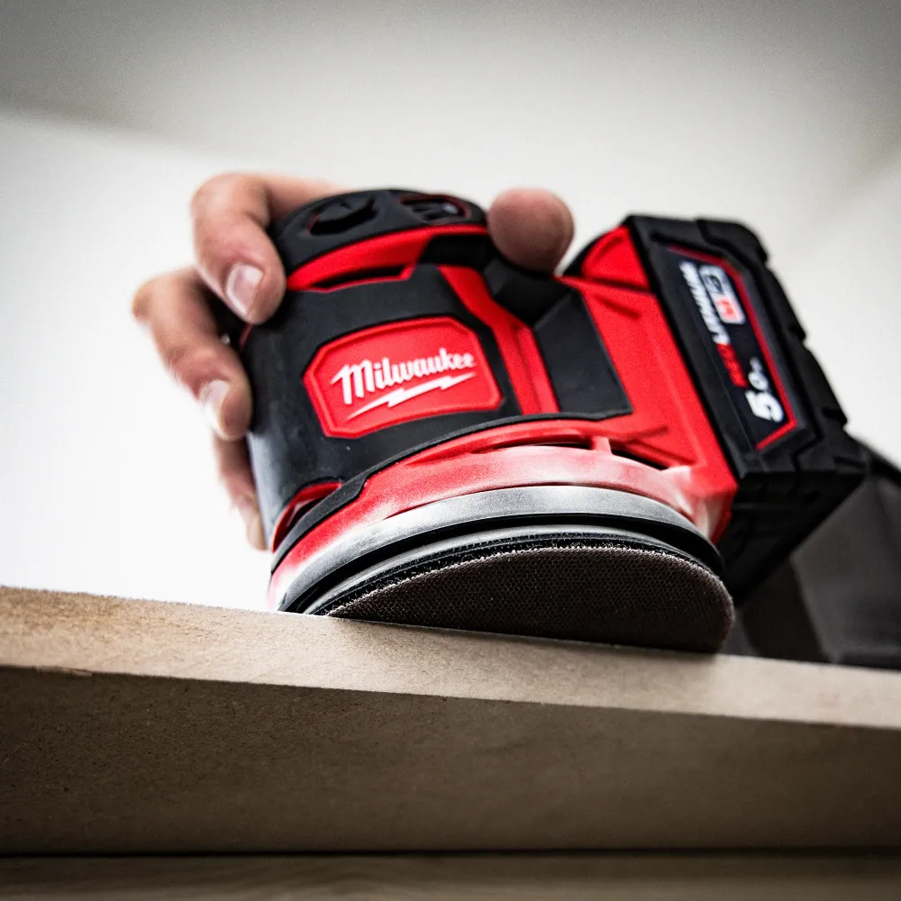 Szlifierka mimośrodowa Milwaukee M18 BOS125-0 18 V