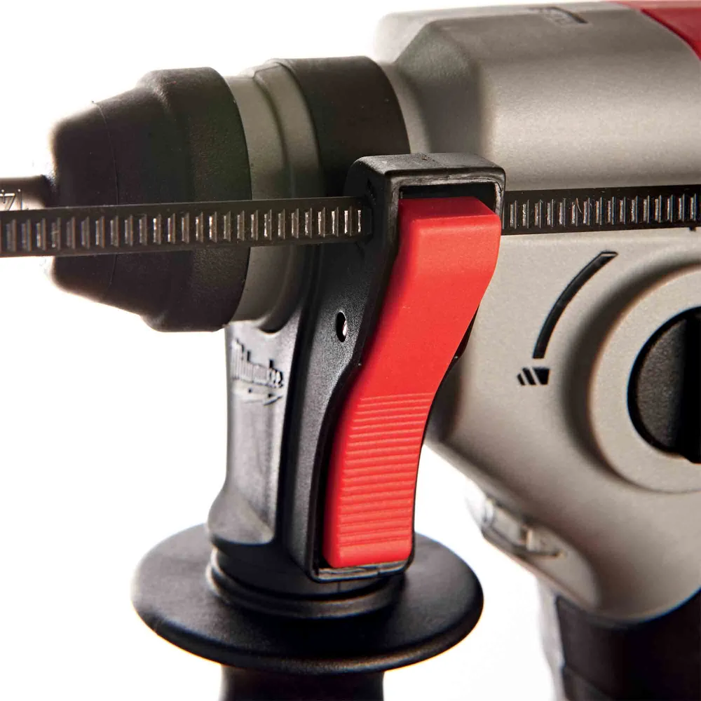 Wiertarka udarowa Milwaukee M18 BH-402C 18 V 4 Ah